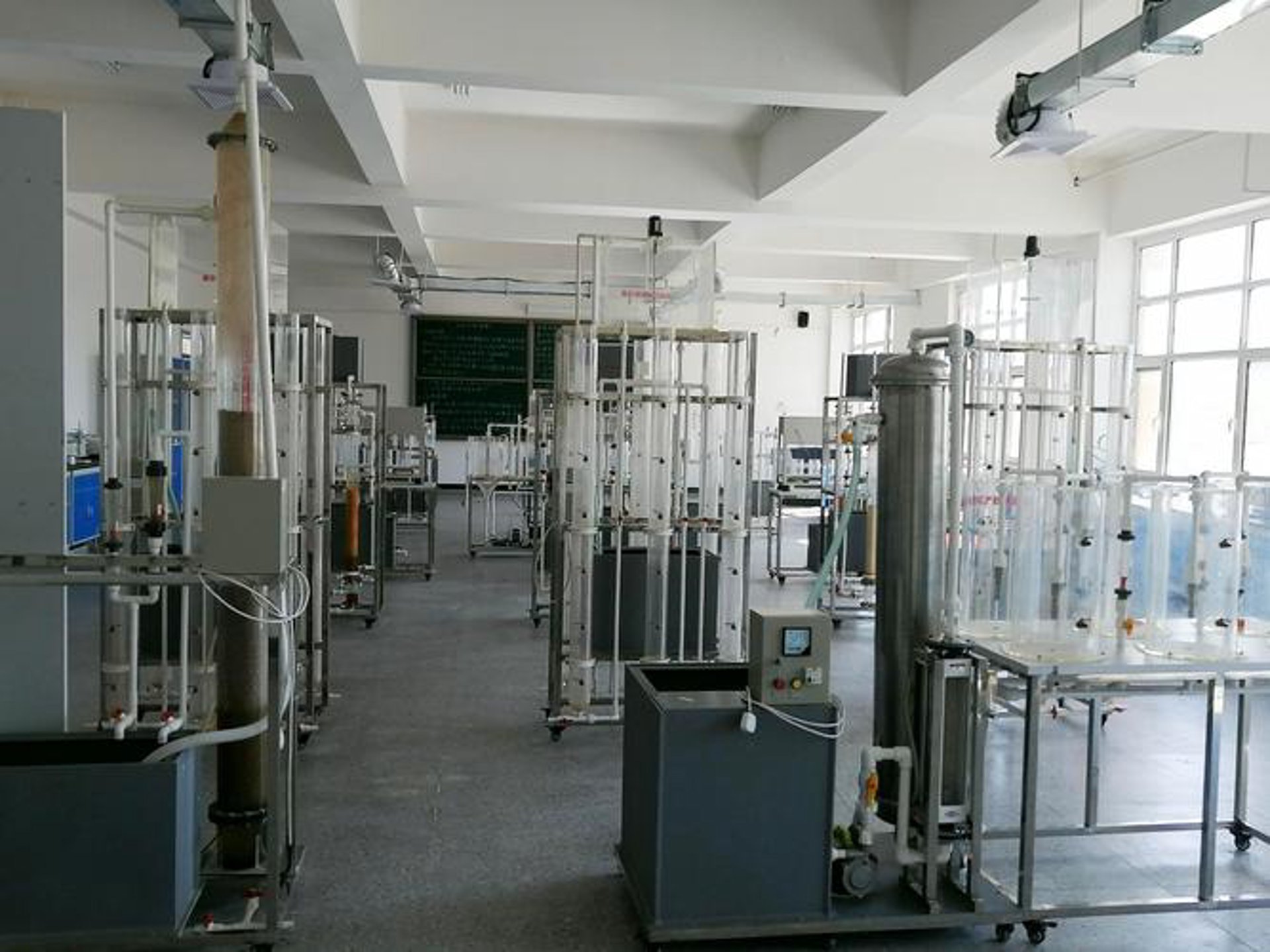 九诺教学仪器